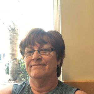 Meet your Posher, Linda